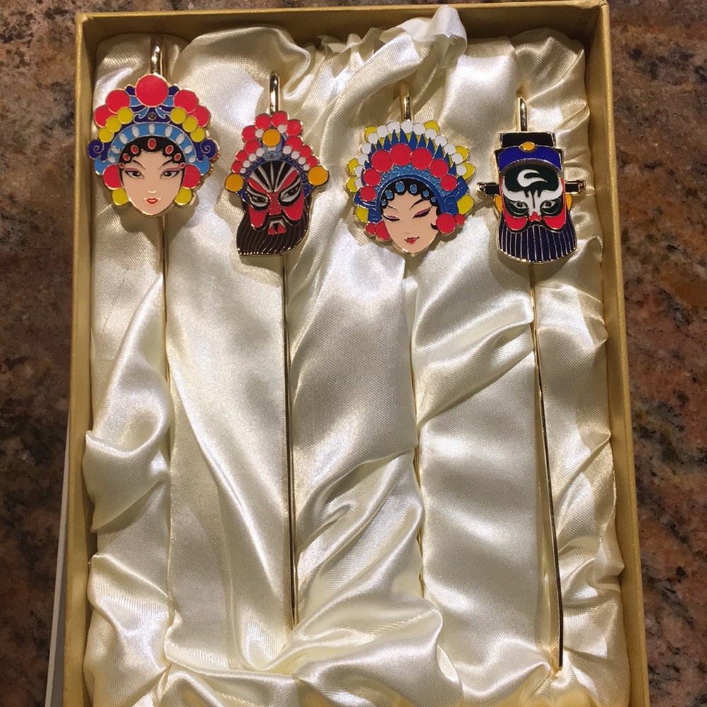 Tom Horse bookmark set
